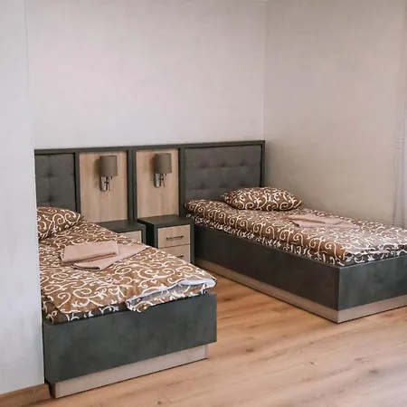 баймонт Отель *