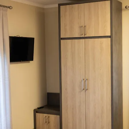 баймонт * Sinyak (Transcarpathia)