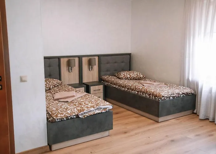 баймонт Hotel *